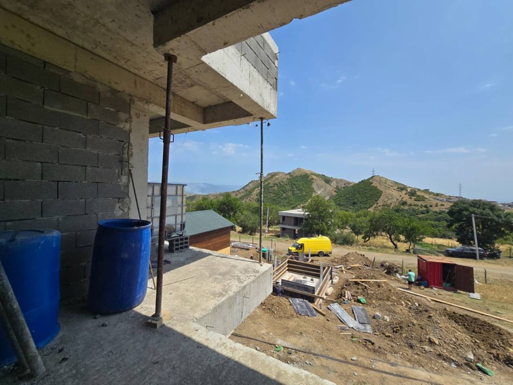 იყიდება 7 ოთახიანი აგარაკი მცხეთაში